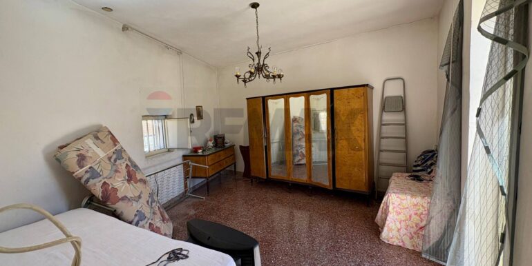 20250925190549-986480-8