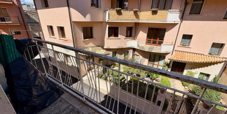 20250925190613-986480-14