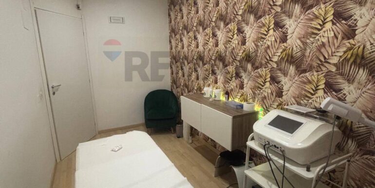 20250926123448-987876-10