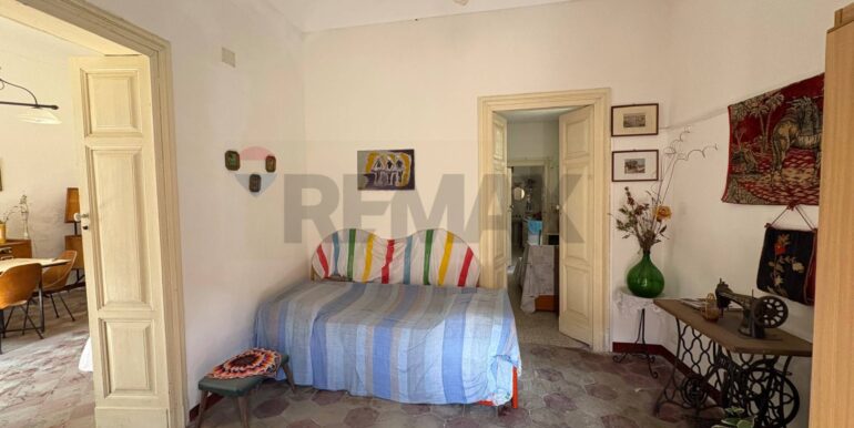 20250926164453-987954-17