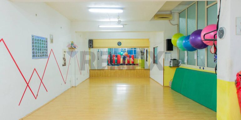 20250926165050-987956-18