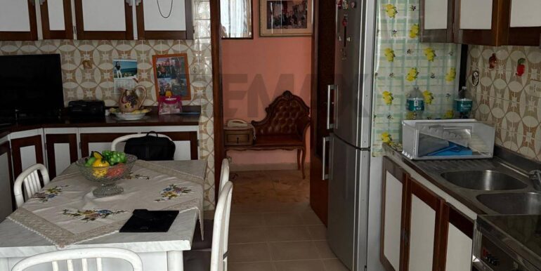 20250926180410-985911-9