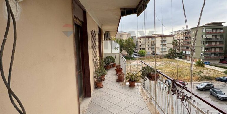 20250926180428-985911-16