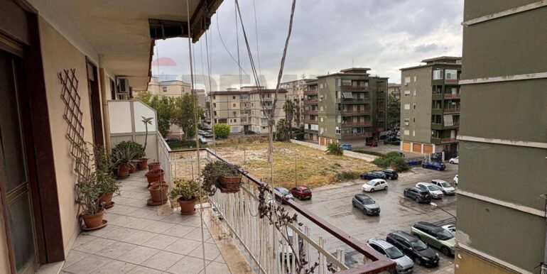 20250926180431-985911-17