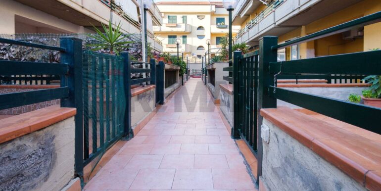 20250926182051-988747-3