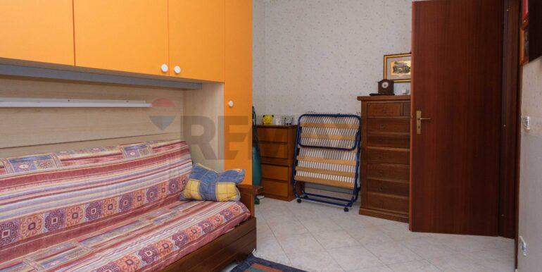 20250926182122-988747-13