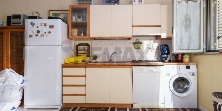 20250926182146-988747-21