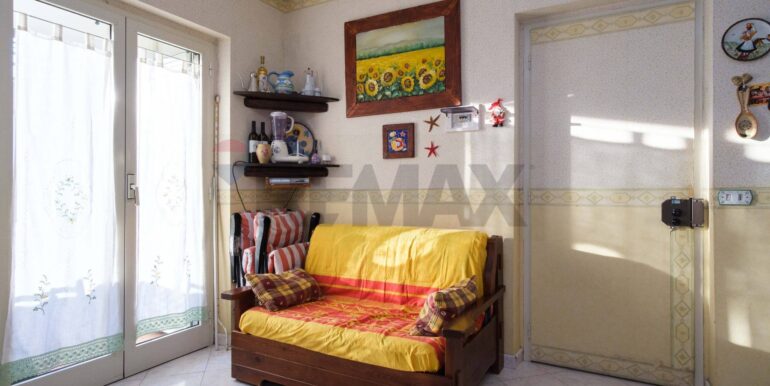 20250926182153-988747-23