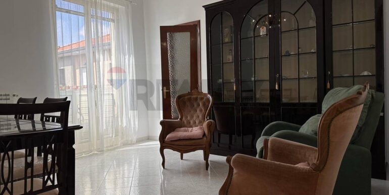 20250927180600-987872-12