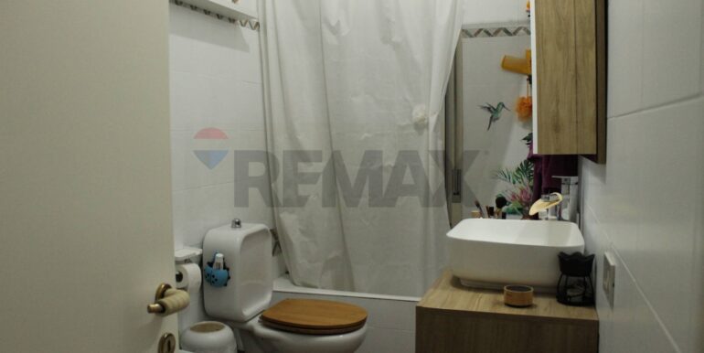 2025092892743-987472-4