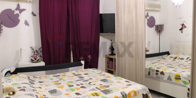 2025092892802-987472-9