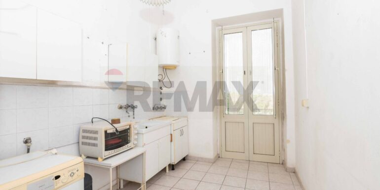 20250929100300-988887-12