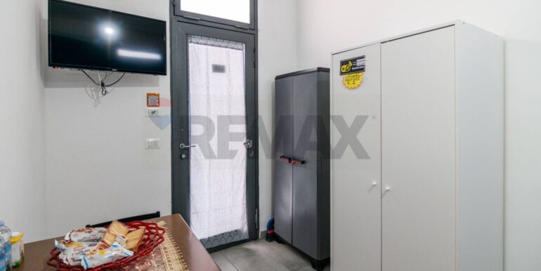 20250929111659-988910-8