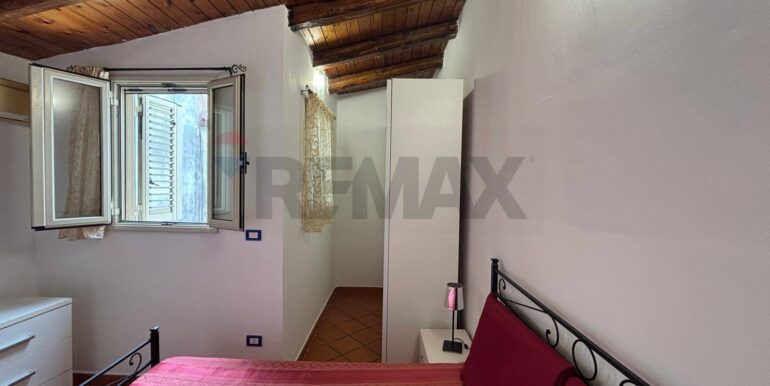 20250929114809-988919-15