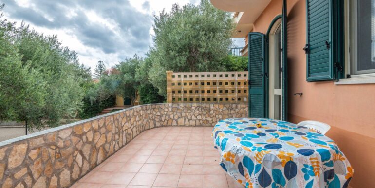 20250929120309-988946-7