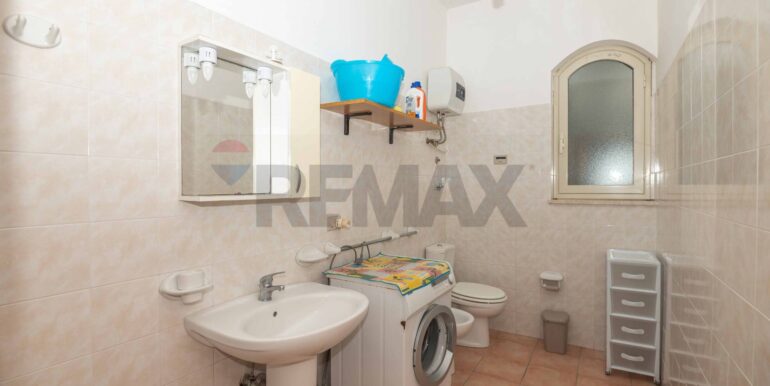 20250929120425-988946-25