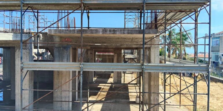 20250929124401-988969-19