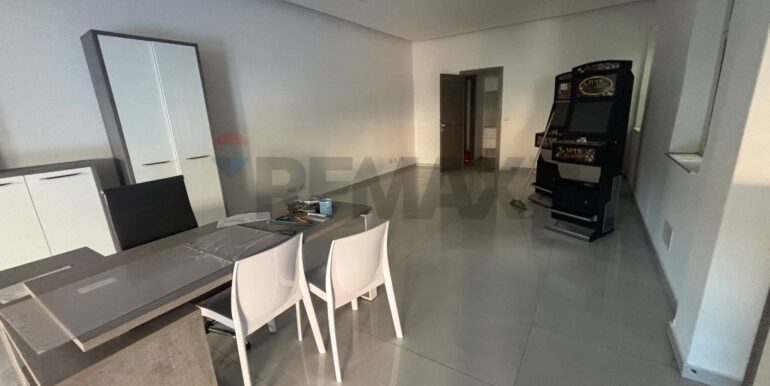 20250929132345-988980-7