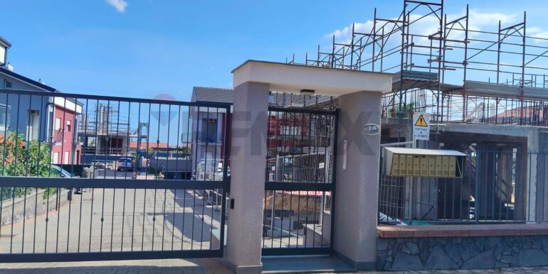 20250929142900-988985-18