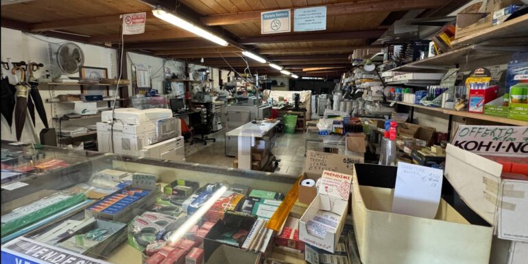 20250929165814-987626-11