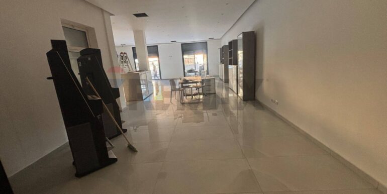 20250929185910-989101-0