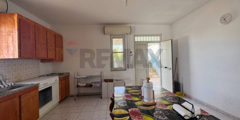 2025092985340-988768-18