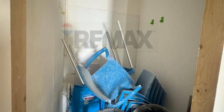 20250930104849-989452-12