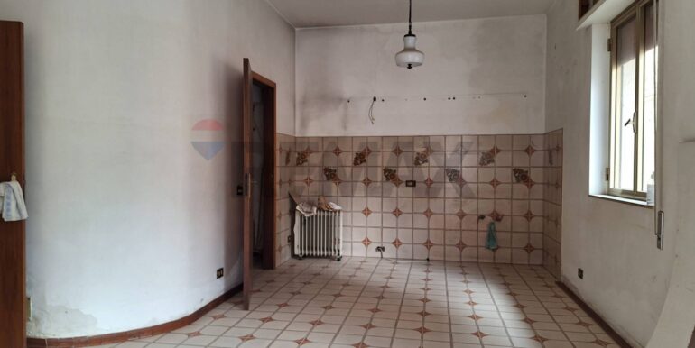 20250930114506-989514-8