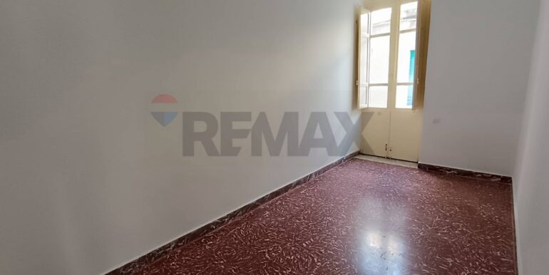 20250930125045-989534-11