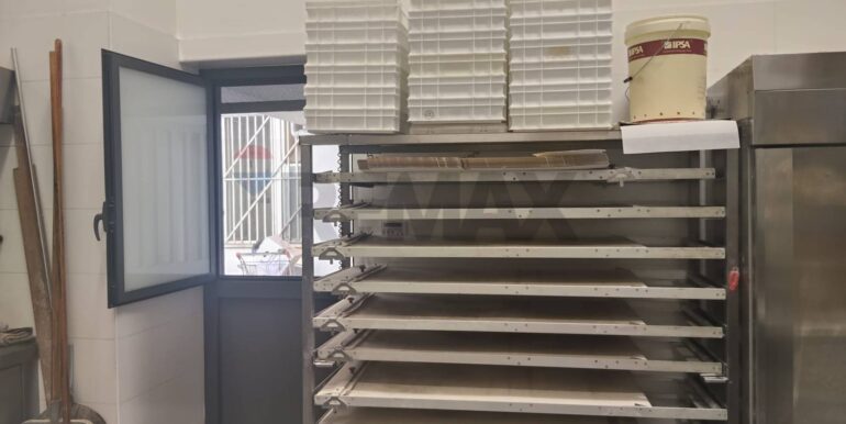 20250930181854-990739-7