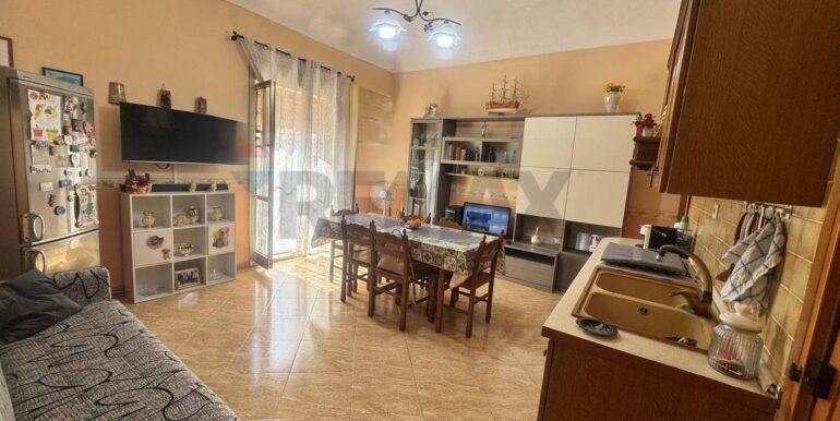 20251001100213-989040-1