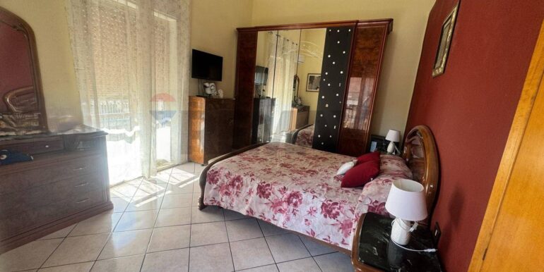 20251001100236-989040-7