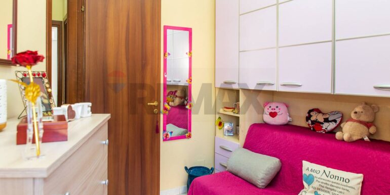 20251001111602-990816-31