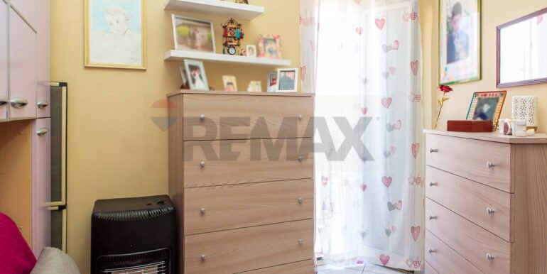 20251001111604-990816-32