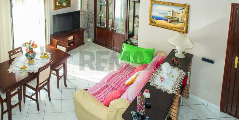 20251001111659-990816-51