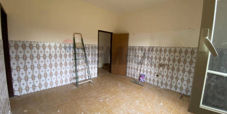 20251001130819-990899-9