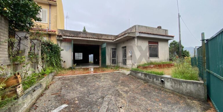 20251001130824-990899-11