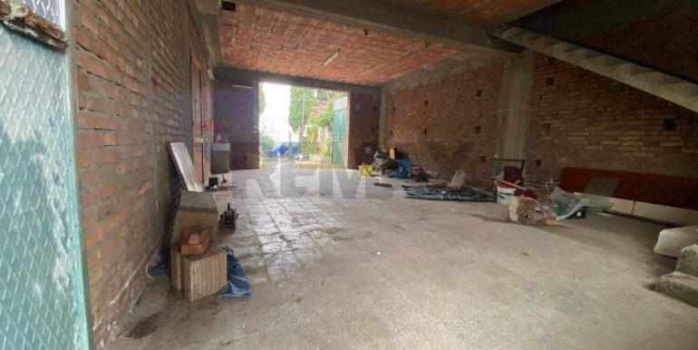 20251001130839-990899-17