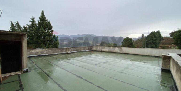 20251001130845-990899-19