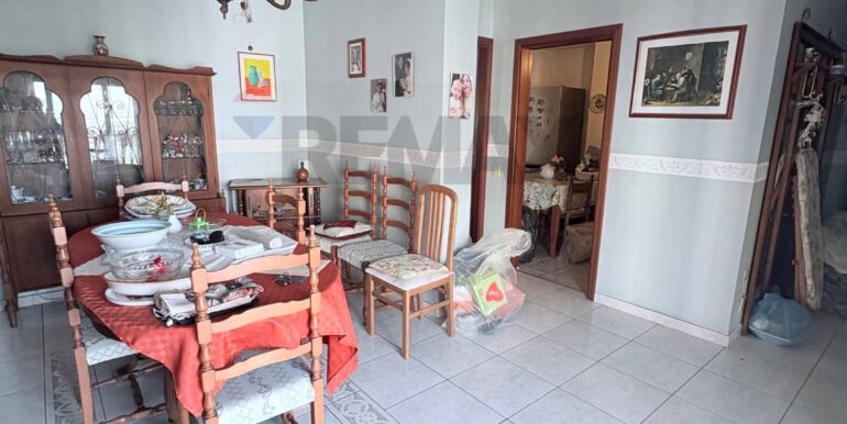 20251001190205-991038-1