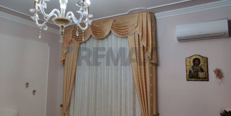 2025100172821-990800-12