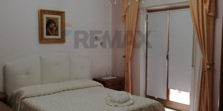 2025100172825-990800-13