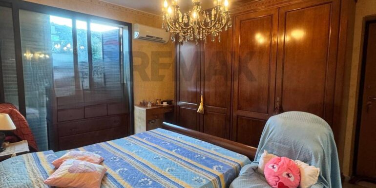 20251002115159-991129-8