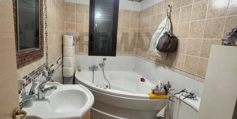 20251002115244-991129-11