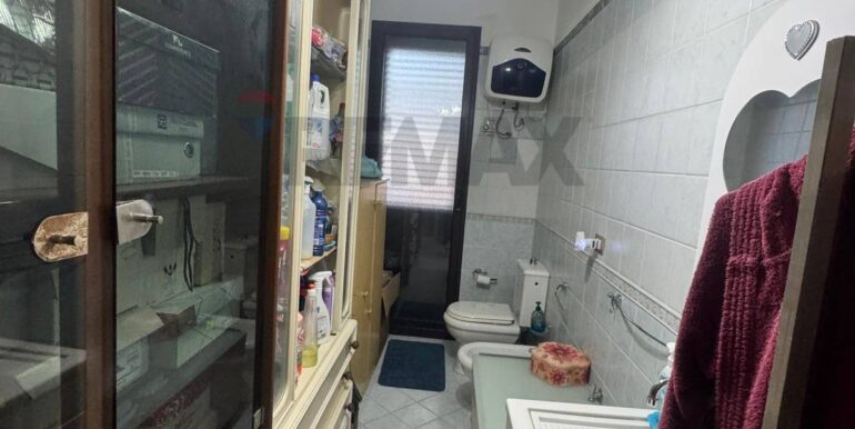 20251002115249-991129-13