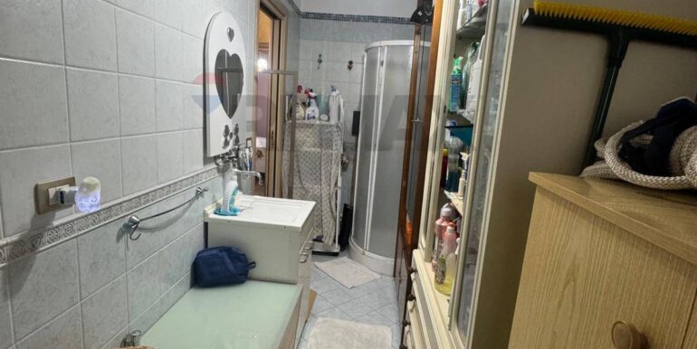 20251002115254-991129-15