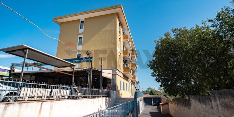 20251002120544-991157-0