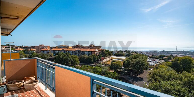 20251002120545-991157-6