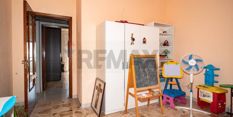 20251002120546-991157-13