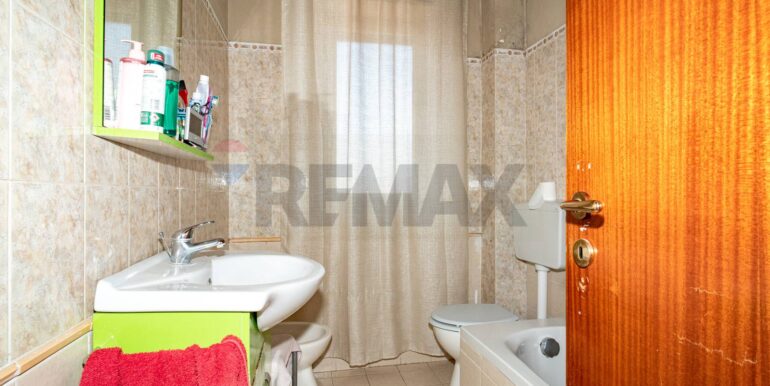 20251002120547-991157-15